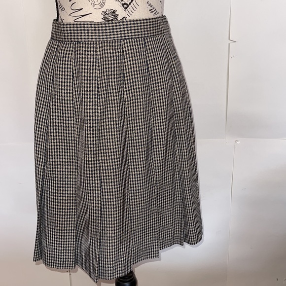 Lloyd New York skirt - Picture 4 of 11